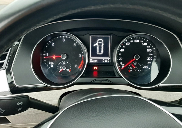 Volkswagen Passat cena 50900 przebieg: 204600, rok produkcji 2015 z Zelów małe 79